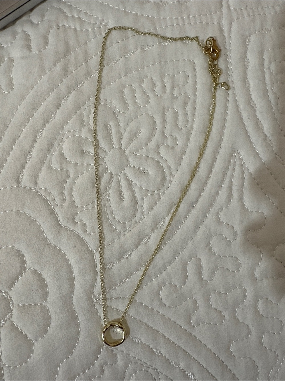 Delicate Gold Circle Pendant Necklace - Women Jewelry